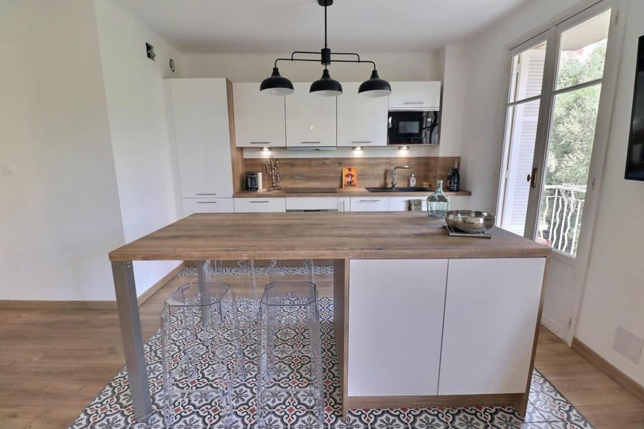 Charmant T2 Avec Balcon - Parking, Ac, Wifi Αζάτσιο Εξωτερικό φωτογραφία