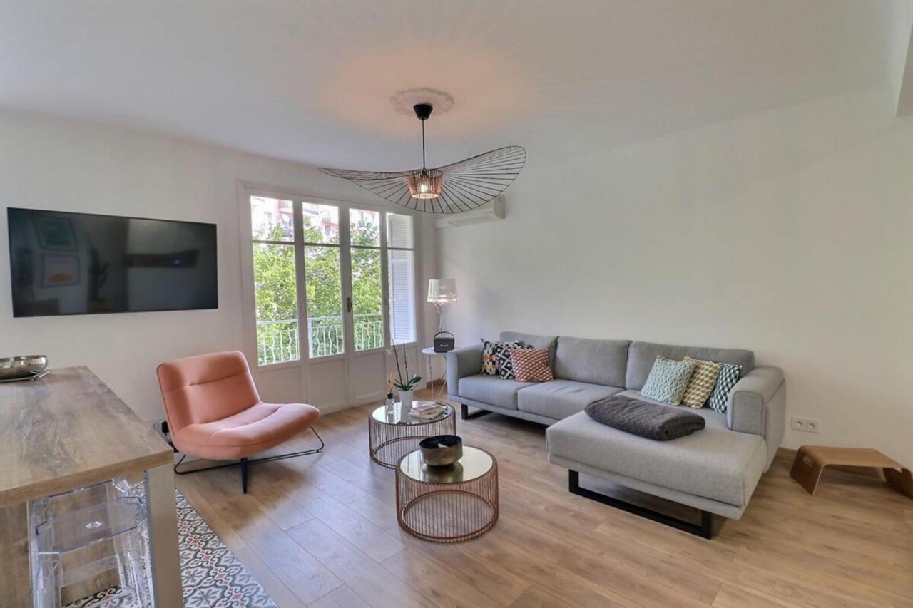 Charmant T2 Avec Balcon - Parking, Ac, Wifi Αζάτσιο Εξωτερικό φωτογραφία