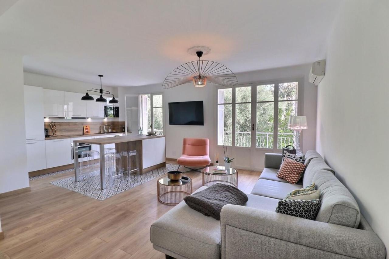 Charmant T2 Avec Balcon - Parking, Ac, Wifi Αζάτσιο Εξωτερικό φωτογραφία